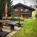 Zermattmountainchalet Tambiel 采尔马特